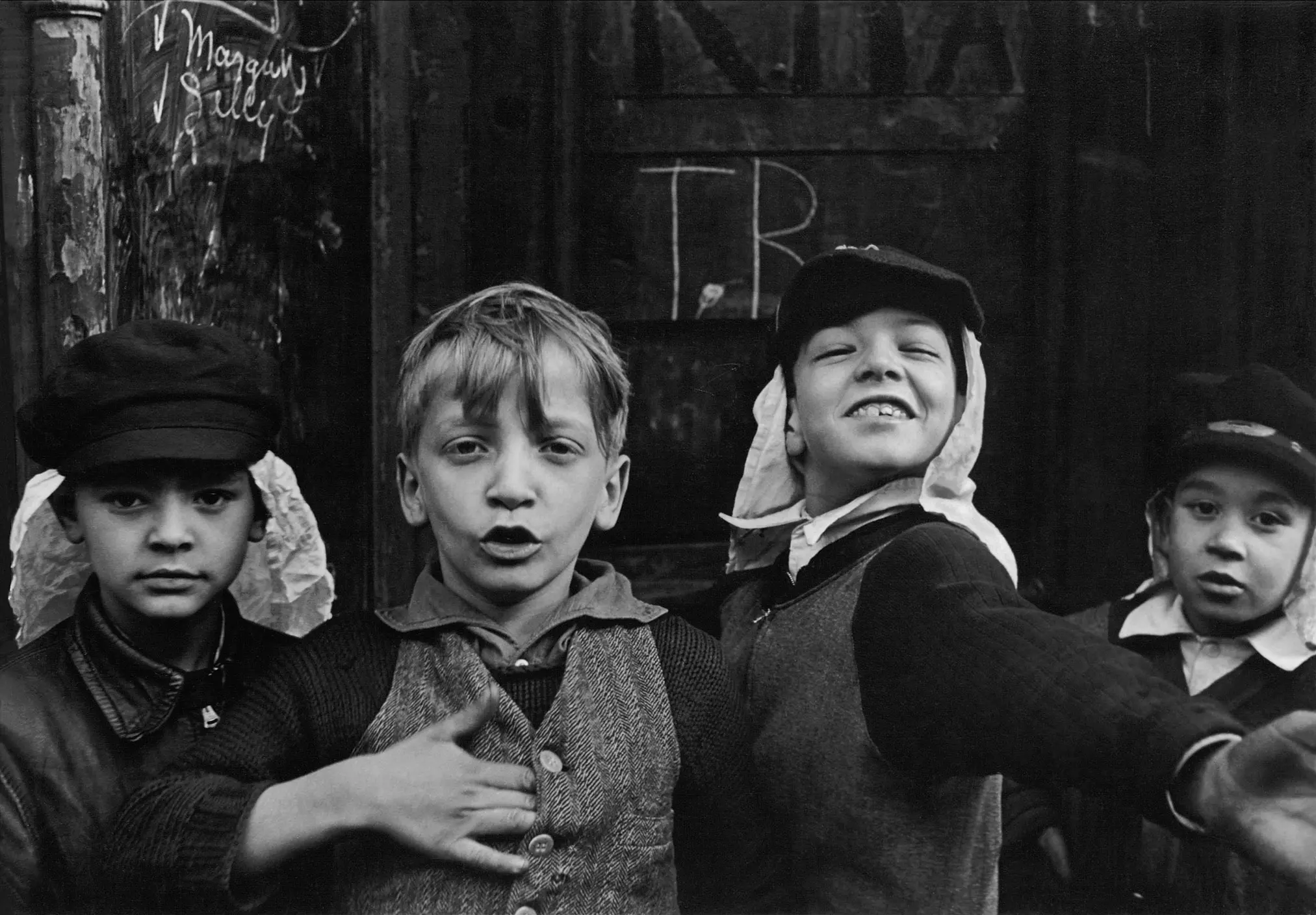 Helen Levitt 写真集 Crosstown Helen Levitt 洋書 写真集 洋書